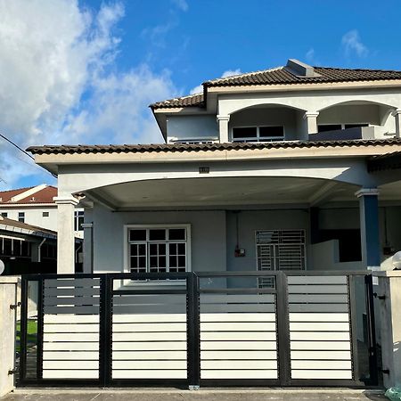 Desyafiq Homestay Kuala Kedah 외부 사진